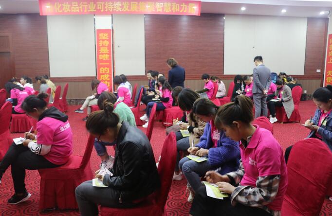 弘上微企業(yè)內訓-湖南中堅力量.jpg